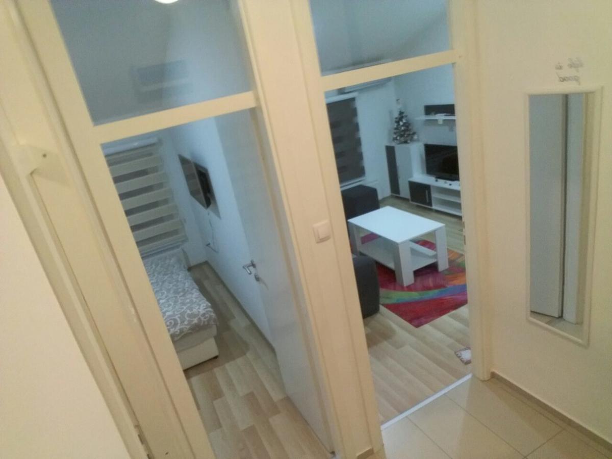 Centar Apartman Enmi 111 Баня-Лука Екстер'єр фото